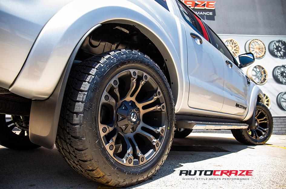 FORD-RANGER-VAPOR-BLACK-MACHINED-WITH-DARK-TINT
